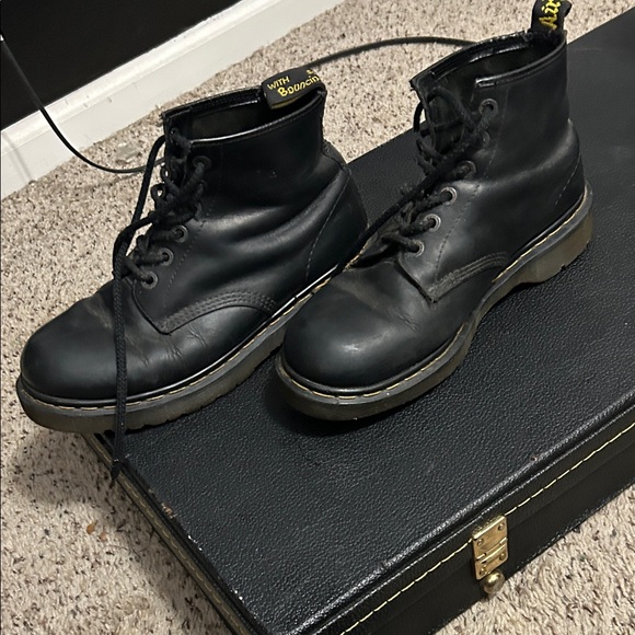 Dr Martens 90’s Vintage Made in England Black Leather Men's Boots - Picture 5 of 9